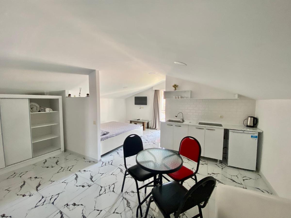 Hotel Katrin Kobuleti Zewnętrze zdjęcie